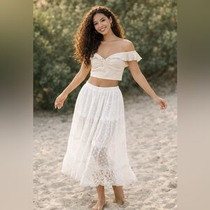 Gaze Cream Ruffle Blouse